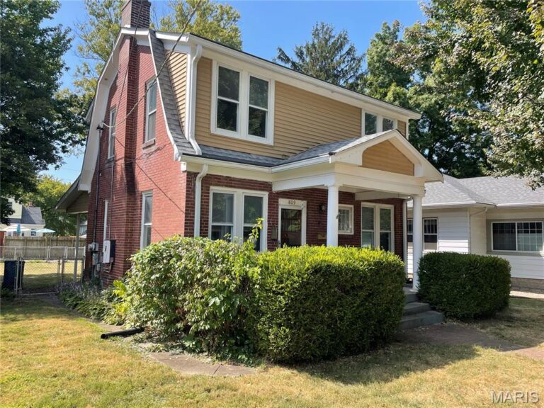 809 Logan Street