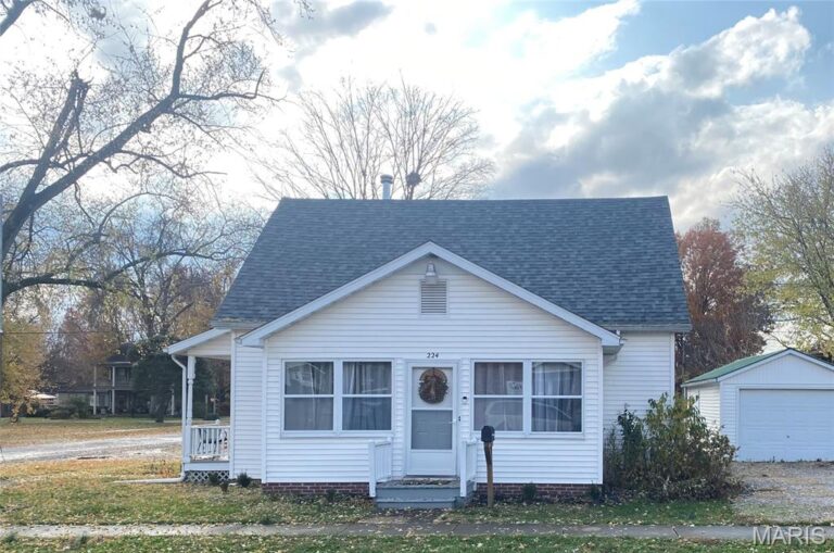 224 Vine Street