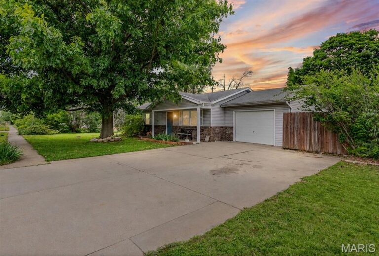 429 Orchard Court