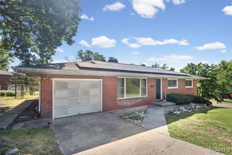 2303 Fairview Drive