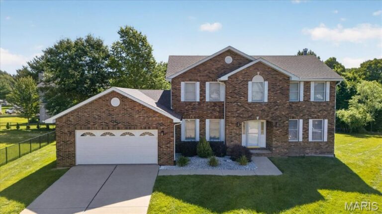 6 Hawthorne Court