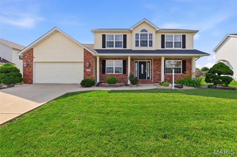 104 Angel Oak Court