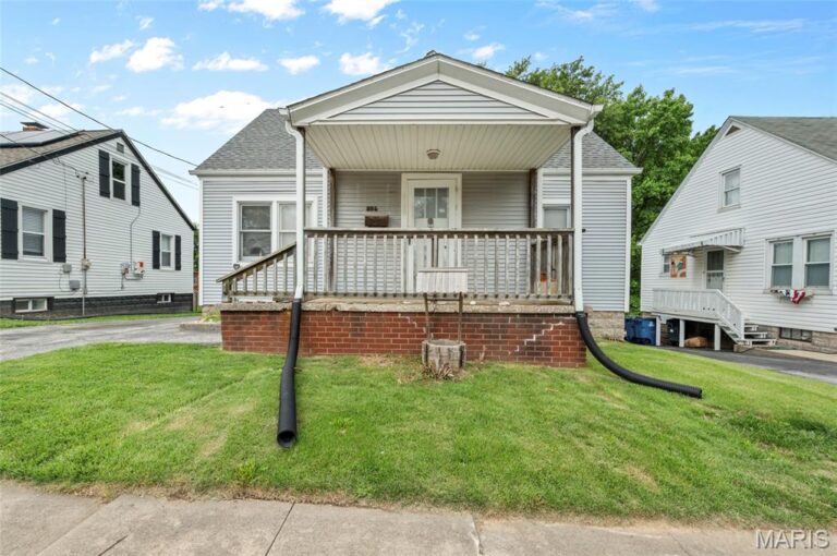 806 Roedale Avenue