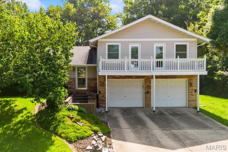 700 Andra Drive