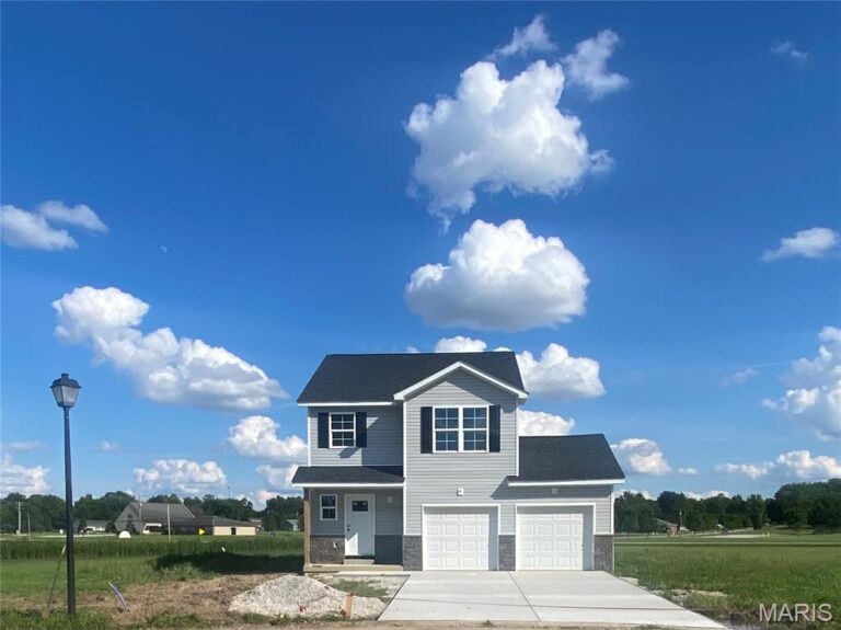 1406 Kweit Lane
