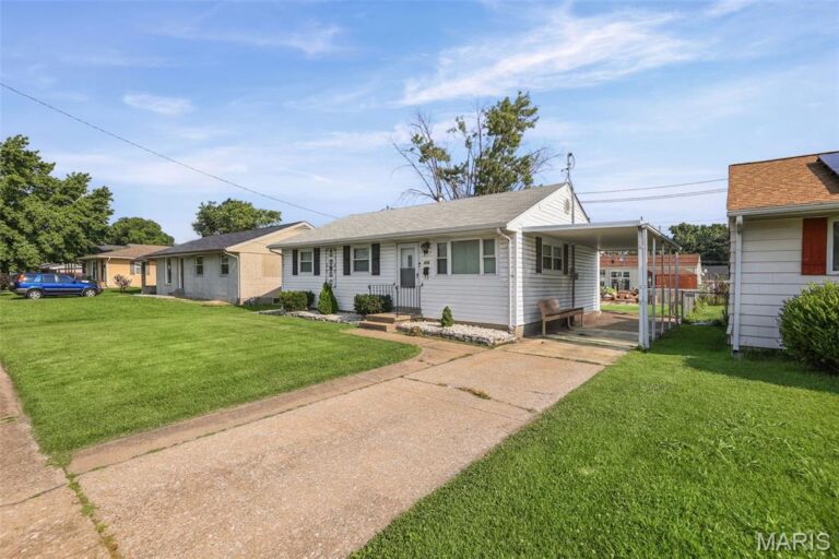 213 Briarwood Drive