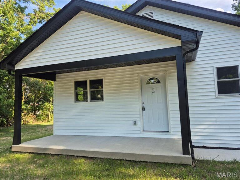 125 Anna Avenue