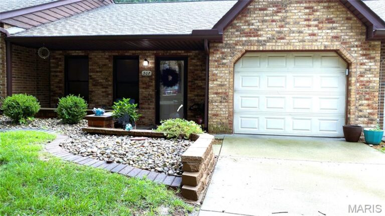 307 Northcrest Drive
