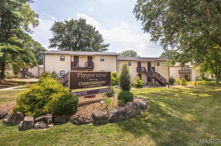 18 Pepperwood Court