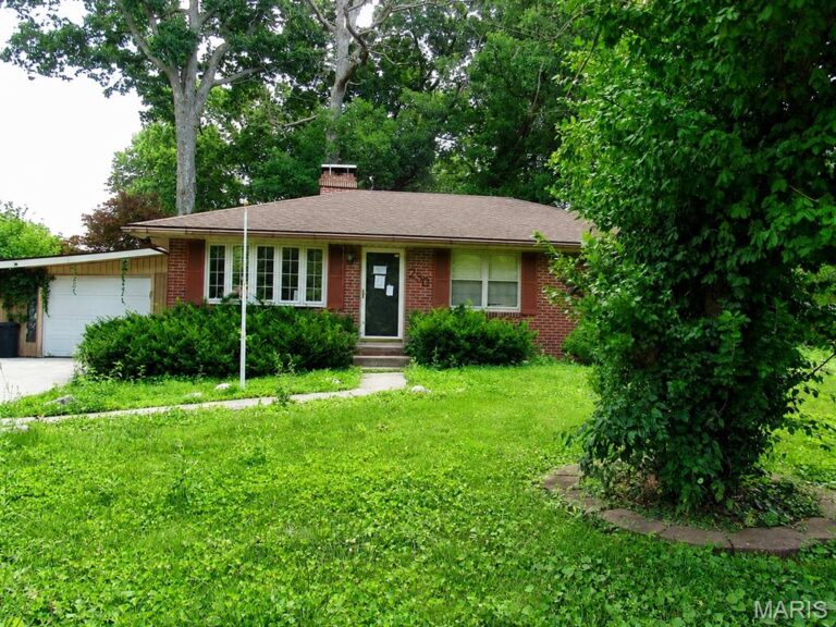 230 Timber Lane