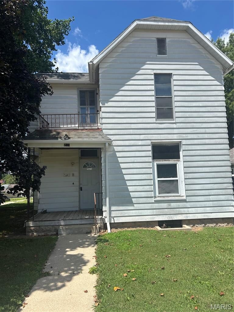 205 4th St.