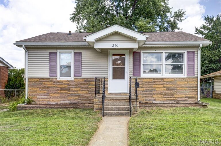 351 Vanpreter Avenue