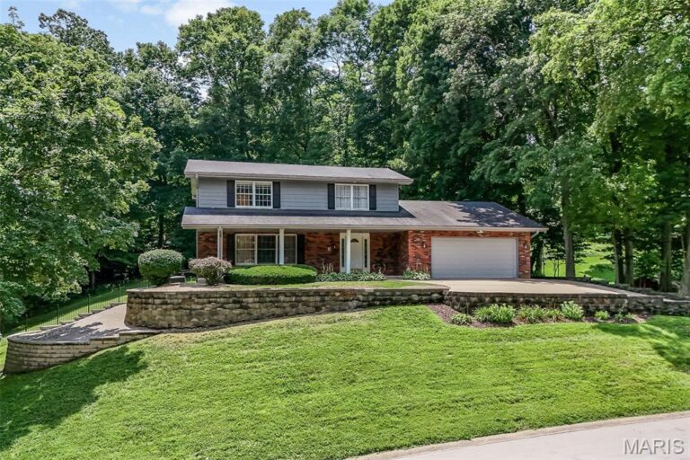 12 Chaparral Lane
