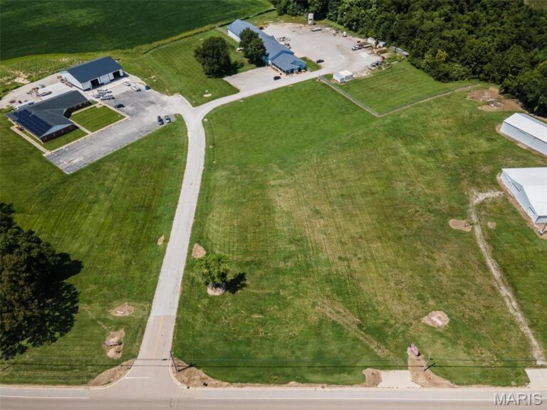 2900 Fosterburg Road