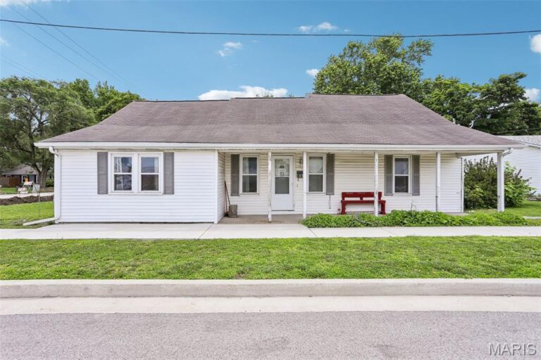 226 Sargent Street