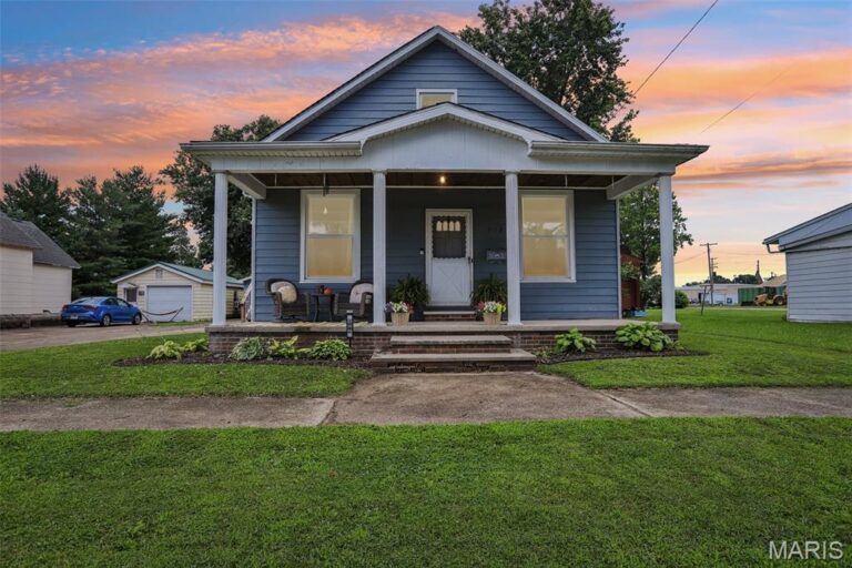402 Ryder Street
