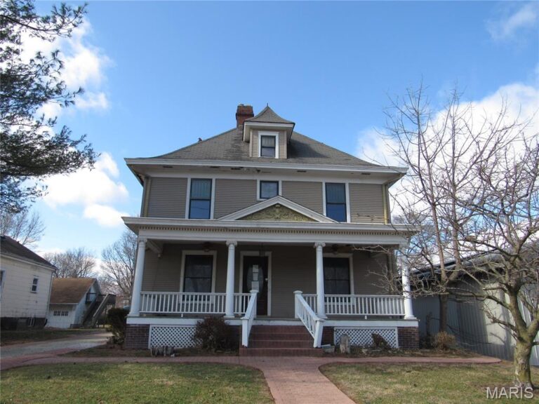 268 Broad Street