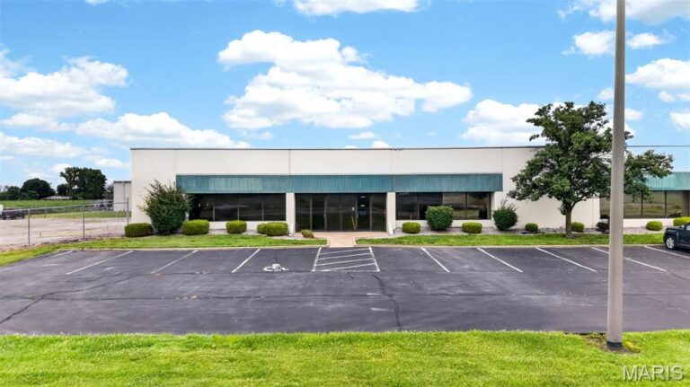 10 Central Industrial Drive