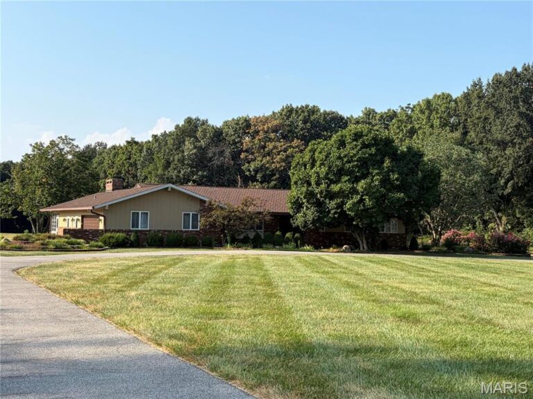 258 Yaeger Lake Trail