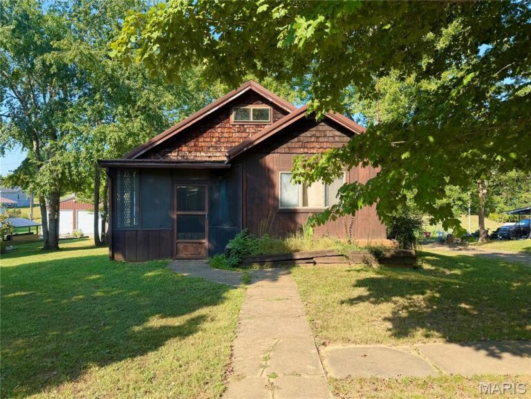 806 Buford Boulevard