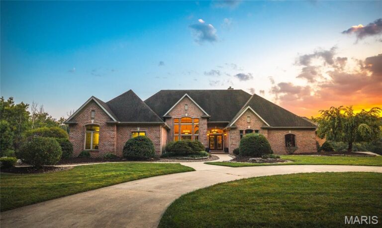 5008 Peru Lane