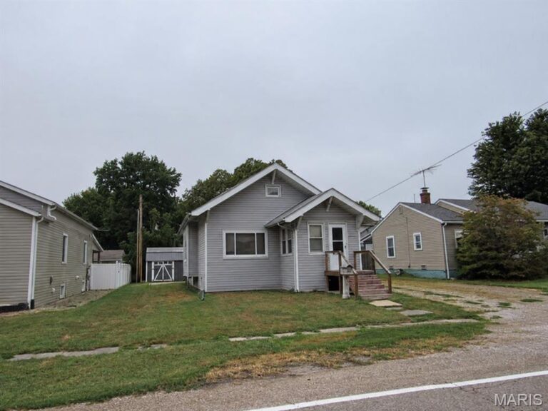 602 Staunton Road