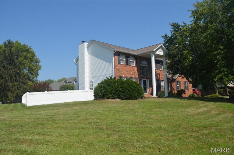 121 Willow Bend Drive