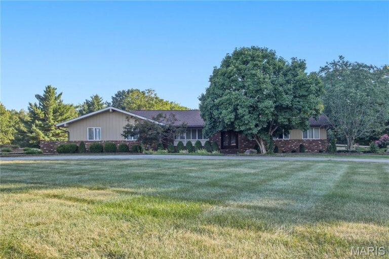 258 Yaeger Lake Trail
