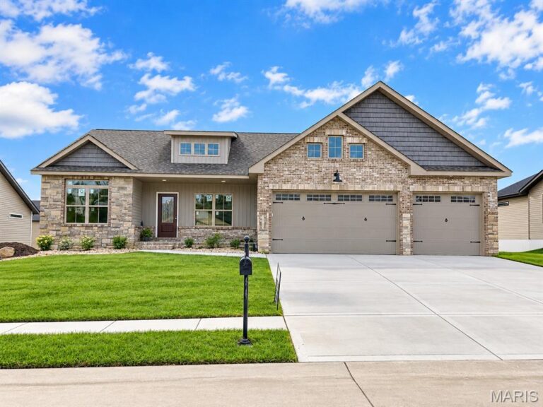 1843 Robins Mill Court