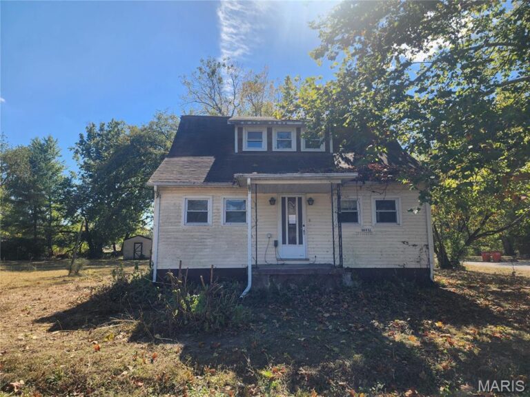 108 Illinois Street
