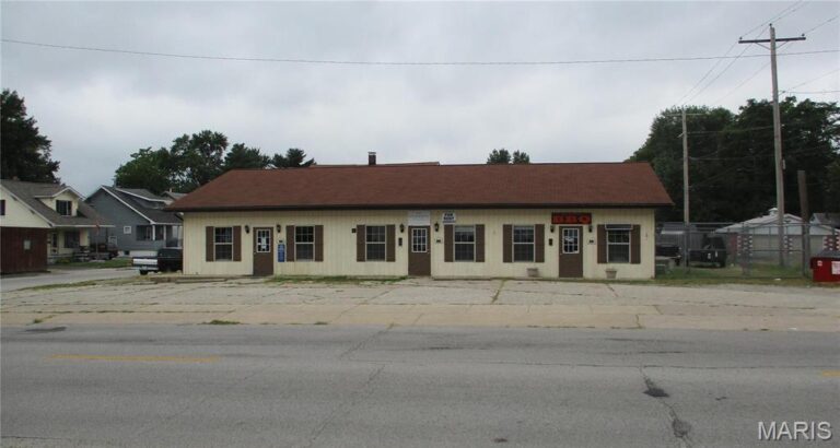 300 Wood River Avenue