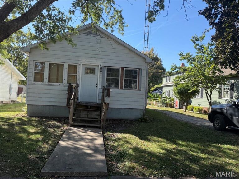504 Sanford Avenue