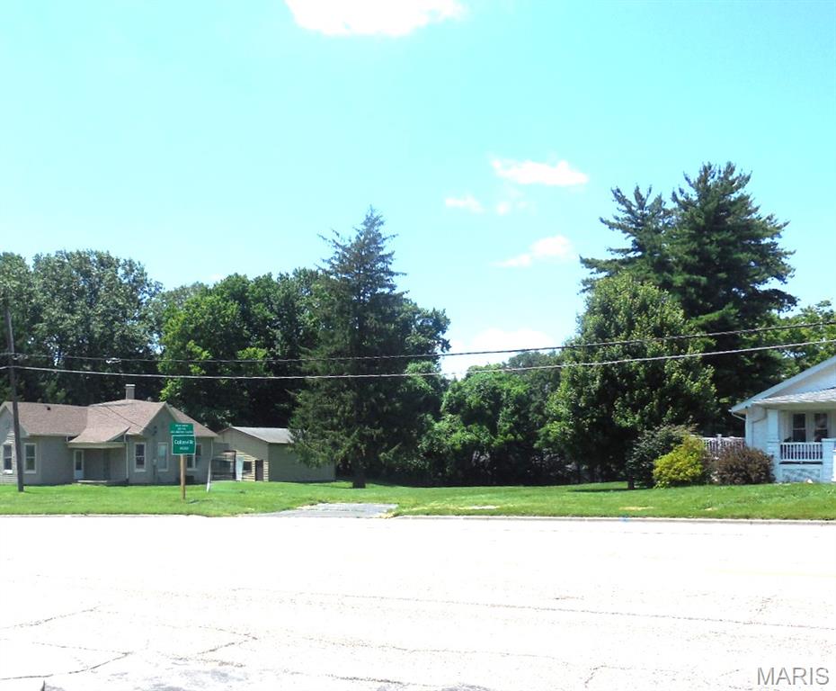 2109 vandalia, Collinsville IL — Photo 1