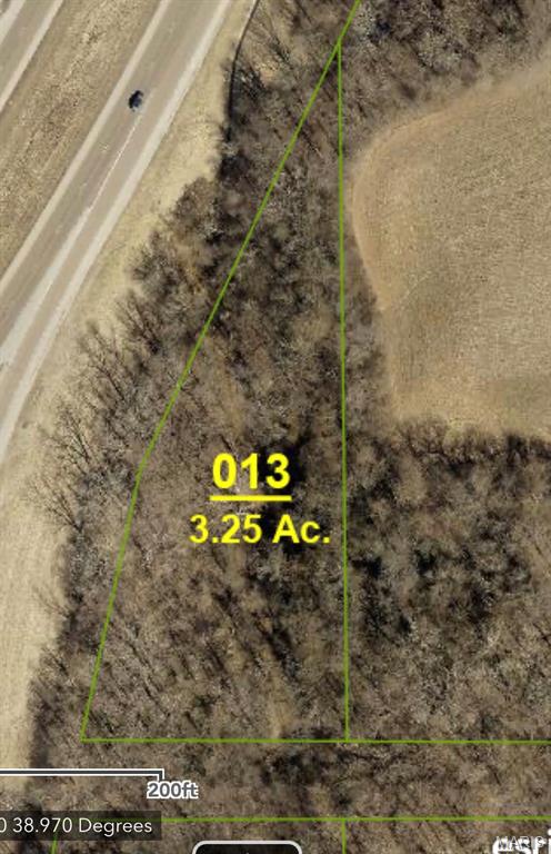 Hillsboro Road, New Douglas IL — Photo 1