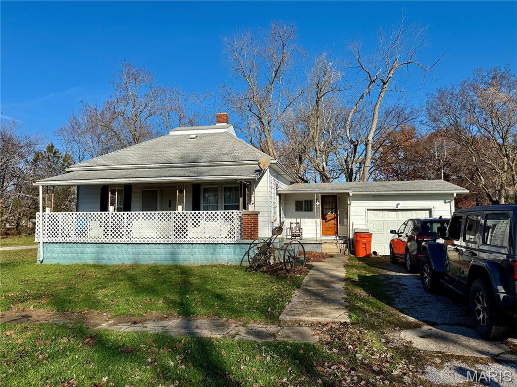 109 Willow Street, Sorento IL — Photo 1