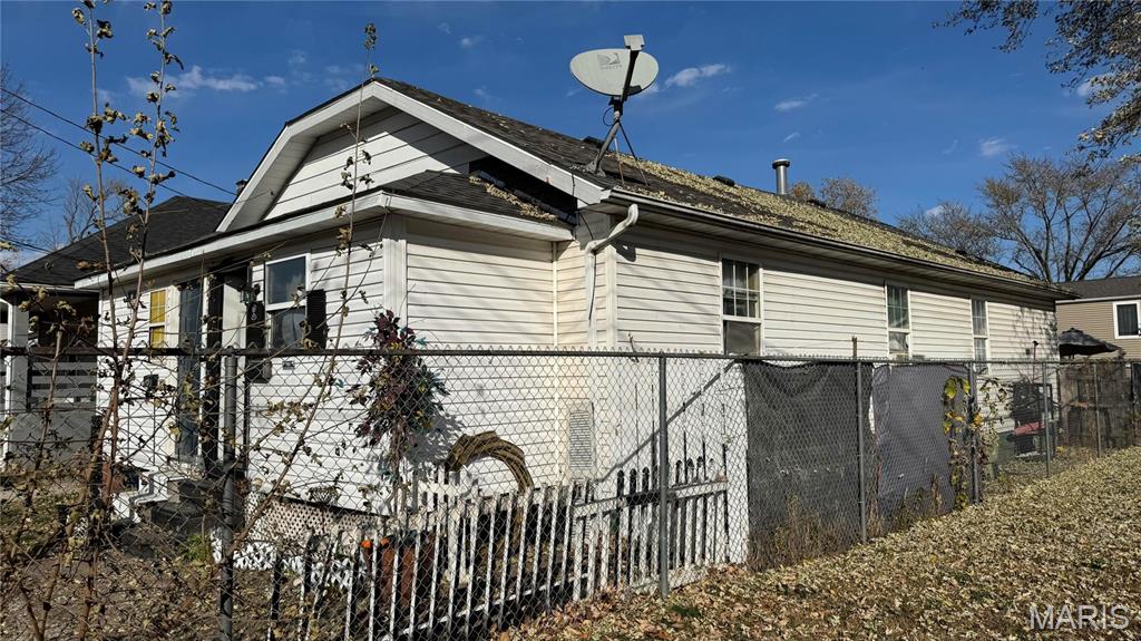187 Goulding Street, East Alton IL — Photo 1