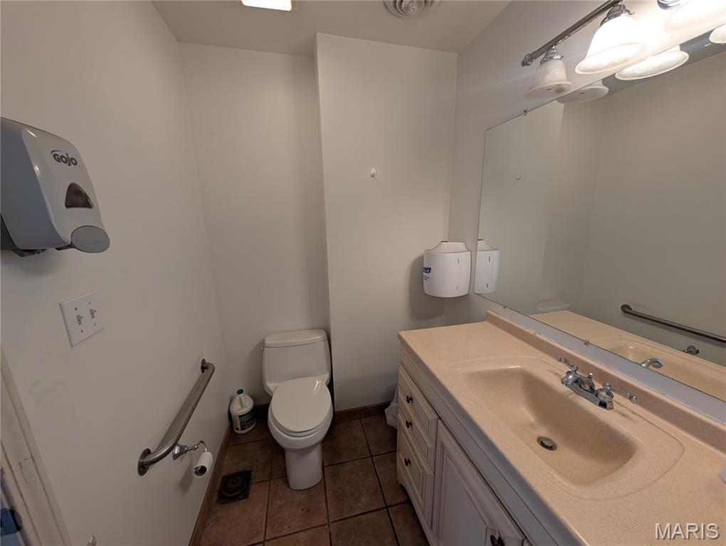 Photo 11