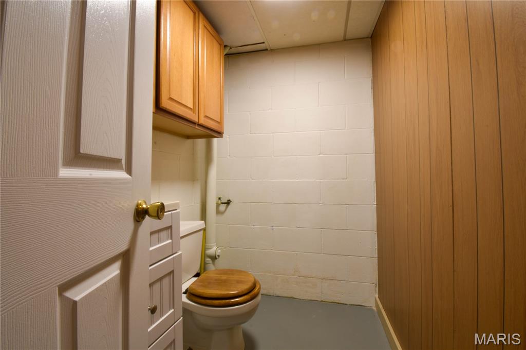 Photo 33