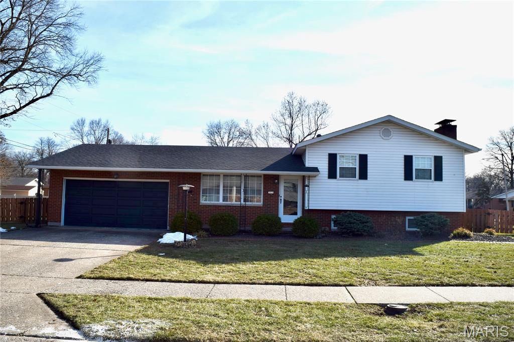 3124 Princeton Drive, Granite City IL — Photo 1