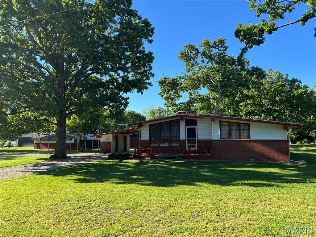 905 Dean Street, Wilsonville IL — Photo 1