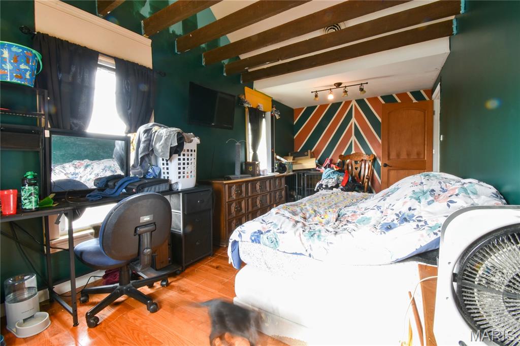 Photo 18