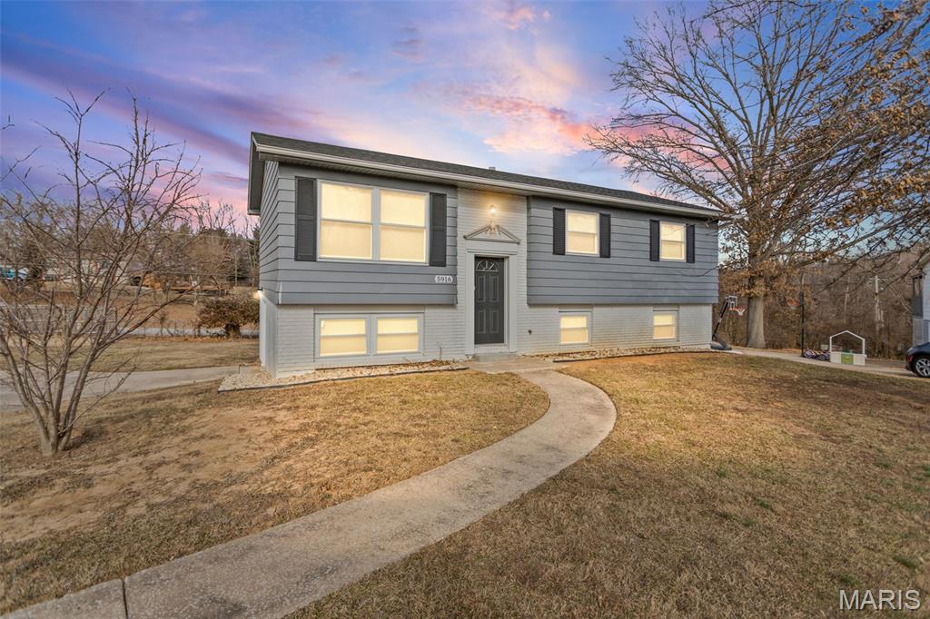 5916 Dogwood Lane, Godfrey IL — Photo 1