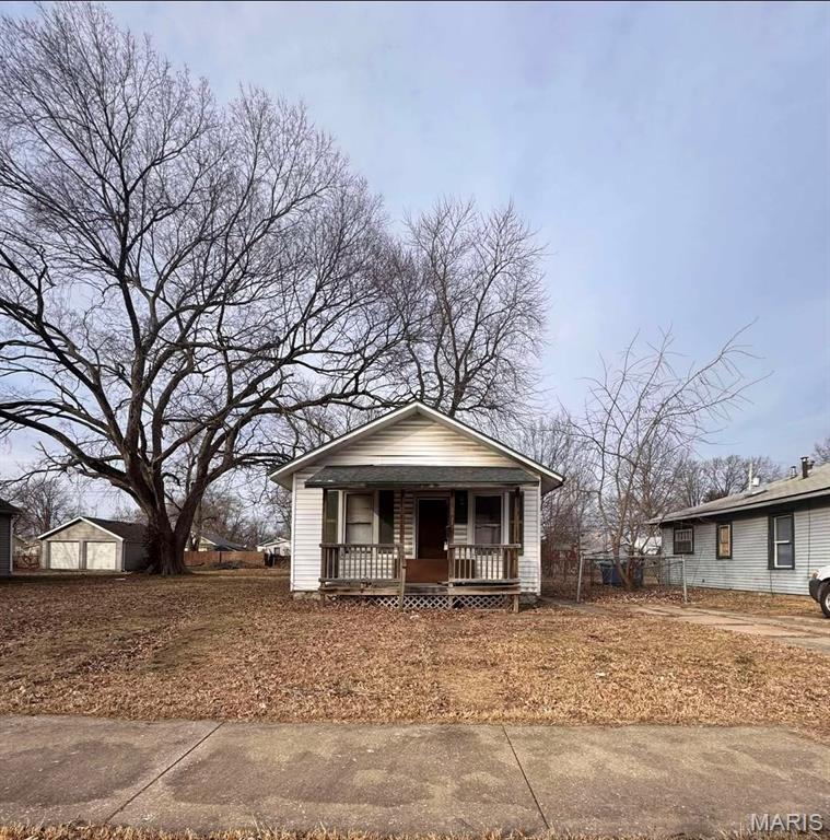 2933 Warren Avenue, Granite City IL — Photo 1