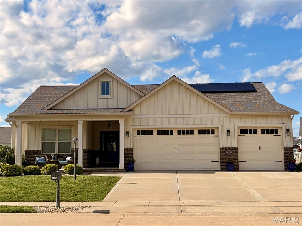 7117 Augusta Drive, Glen Carbon IL — Photo 1