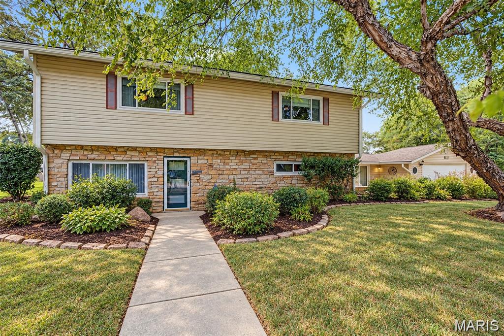 1237 Gerber Road, Edwardsville IL — Photo 1