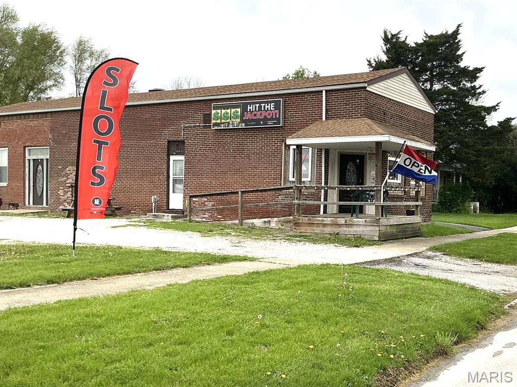 207 Central Avenue, Benld IL — Photo 1