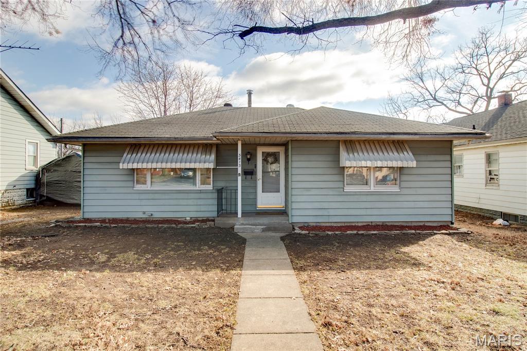 3413 Milton Drive, Alton IL — Photo 1