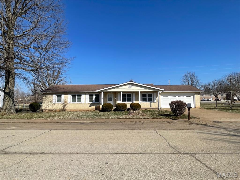 316 Sherlock Drive, Fredericktown MO — Photo 1