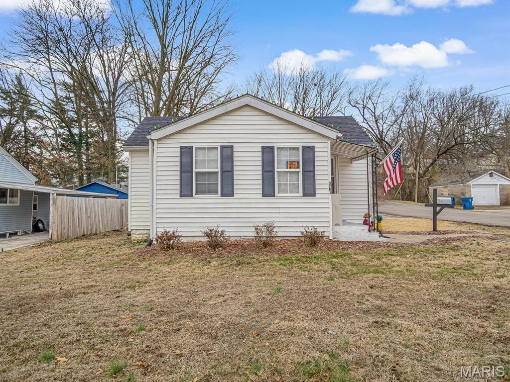 3701 Coronado Drive, Alton IL — Photo 1
