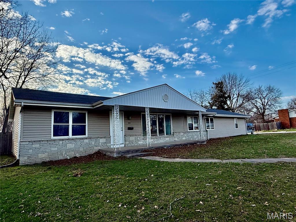 505 Walsh Street, Montgomery City MO — Photo 1